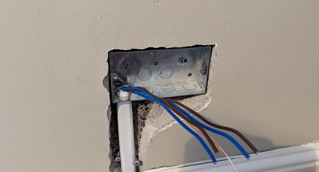 Double socket 1st Fix with conduit